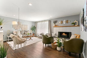 Sunset Ave Lux! 4BR Large Home in Downtown Boise
